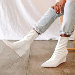 Brand new Lulu’s Saxton White Wedge Heel Sock Boots, size 8